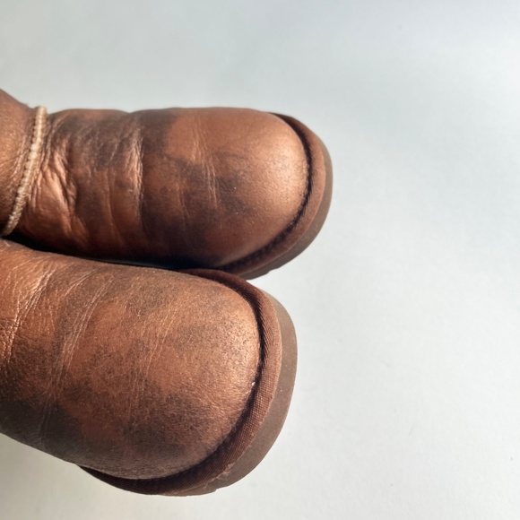 UGG Brown Metallic Genuine Leather Sheepskin Lining Classic Tall Boots size 6 - Picture 9 of 15